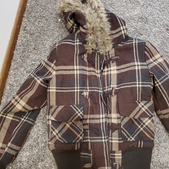 Brown jacket - Picture 3 of 3